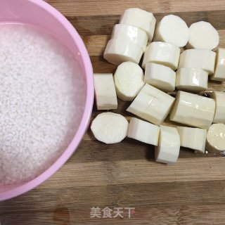 山药香菇砂锅粥的做法步骤：1