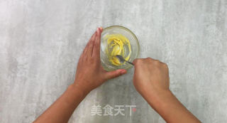 吃可爱长大的荷包蛋曲奇，又香又酥的做法步骤：11