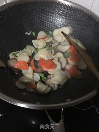 腊肠炒杏鲍菇的做法步骤：5