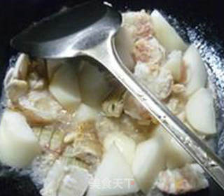 虾蛄煮萝卜的做法步骤：10