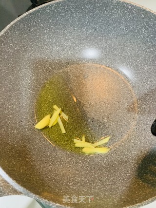 大葱炒肉丝的做法步骤：2