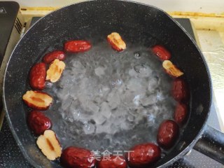 冰糖雪梨的做法步骤：3