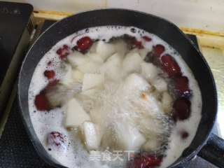 冰糖雪梨的做法步骤：5