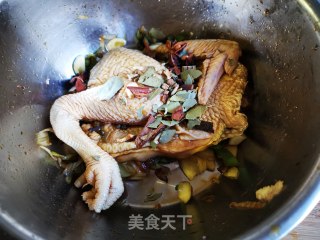 传统香酥鸡的做法步骤：3