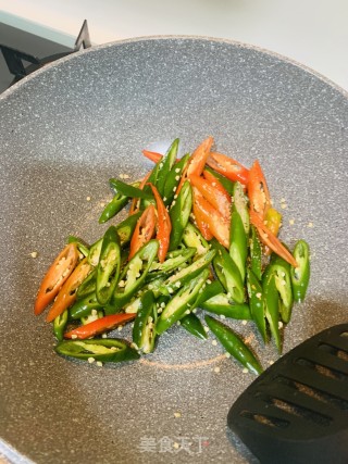小炒肉的做法步骤：2