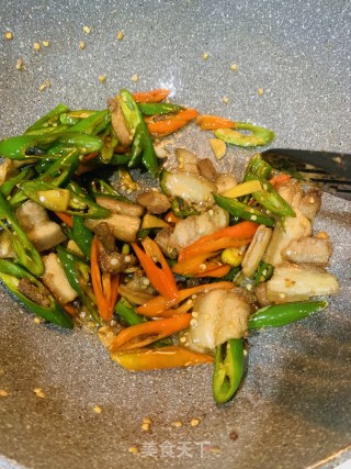 小炒肉的做法步骤：7