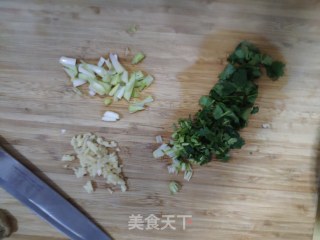 黄瓜木耳拌腐竹的做法步骤：3