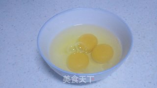 韭菜炒鸡蛋的做法步骤：2