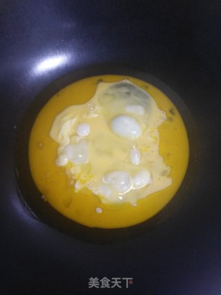 韭菜炒鸡蛋的做法步骤：4