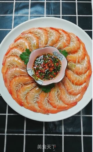 年夜饭----白灼大虾的做法步骤：9