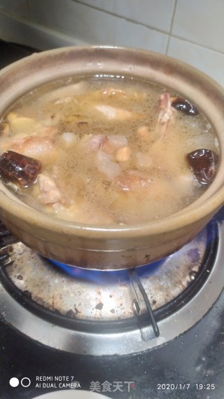 腐竹鸡煲的做法步骤：6