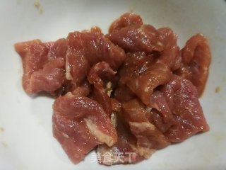 冬笋木耳炒肉片的做法步骤：6