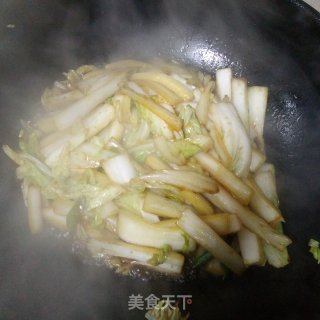 红烧肉炖白菜豆腐的做法步骤：5