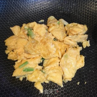 青椒胡萝卜炒鸡蛋的做法步骤：4