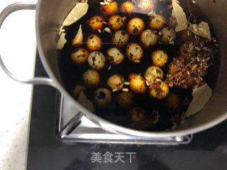 五香鹌鹑蛋的做法步骤：3