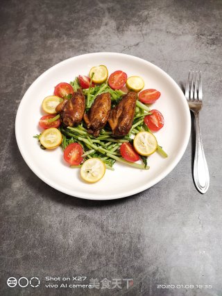 鸡中翅苦菊沙拉的做法步骤：5