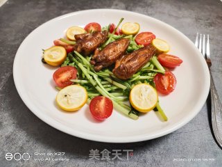 鸡中翅苦菊沙拉的做法步骤：9