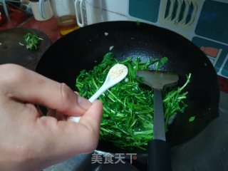 蒜蓉西洋菜的做法步骤：6