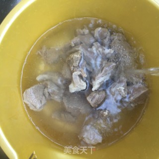 莲藕焖羊肉的做法步骤：6