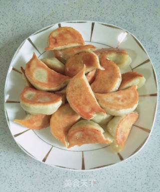 西兰花煎饺的做法步骤：10