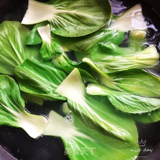 番茄鸡蛋青菜炒面的做法步骤：6