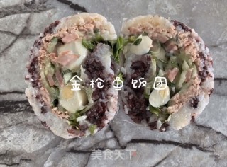 金枪鱼饭团的做法步骤：7