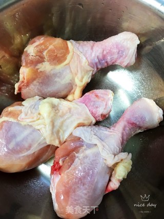 黑椒土豆鸡肉的做法步骤：1