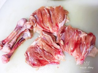 黑椒土豆鸡肉的做法步骤：2