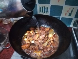 油腐乳焖鸭的做法步骤：9