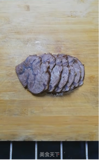 年夜饭----牛气冲天（酱牛肉）的做法步骤：11