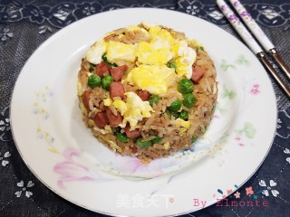 香肠蛋炒饭的做法步骤：9