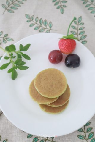【牛油果松饼】10月龄+婴儿宝宝辅食的做法步骤：8