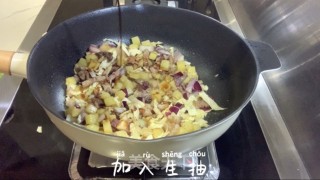 炸酱面的做法步骤：6