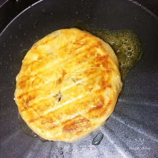 素三鲜酥皮馅饼的做法步骤：13