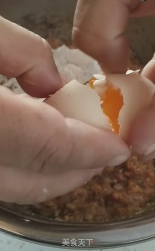 年夜饭----四喜丸子的做法步骤：6