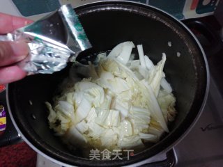 鸡蛋香肠煮面的做法步骤：7