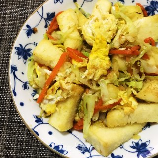 鸡蛋炒馒头的做法步骤：5