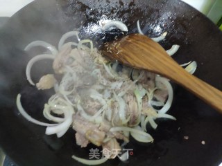 洋葱孜然鸡肉的做法步骤：7