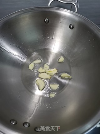 辣炒花椰菜的做法步骤：3