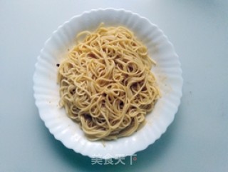 葱油叉烧拌面的做法步骤：6