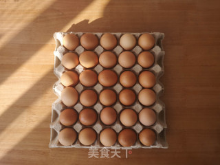 隔水蒸制茶蛋的做法步骤：1