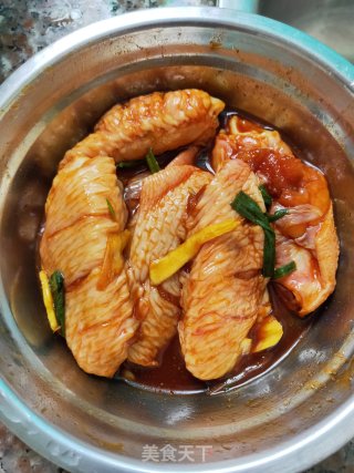 香酥奥尔良鸡翅的做法步骤：4