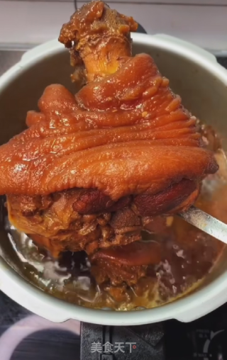 年夜饭----红烧肘子的做法步骤：10