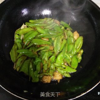 尖椒炒肉的做法步骤：5