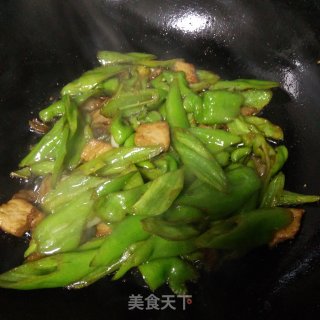尖椒炒肉的做法步骤：6