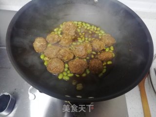 毛豆烧肉丸的做法步骤：8