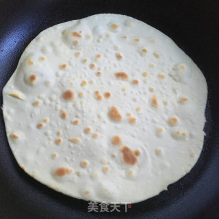 韩式辣酱鸡蛋卷饼的做法步骤：4