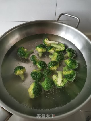 牛肉意面的做法步骤：3