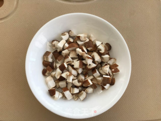 牛肉肠米饭披萨的做法步骤：9