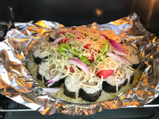 牛肉肠米饭披萨的做法步骤：13